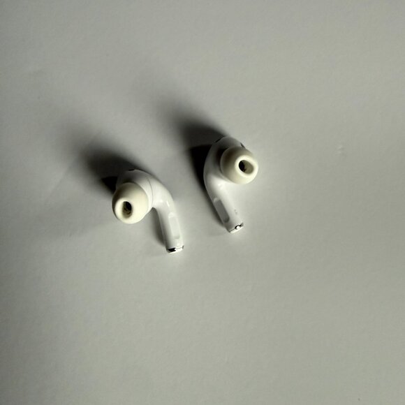 APPLE AirPods Pro - 2nd Gen USB-C Replacement Earbuds Only - Model A3048 - Picture 3 of 3